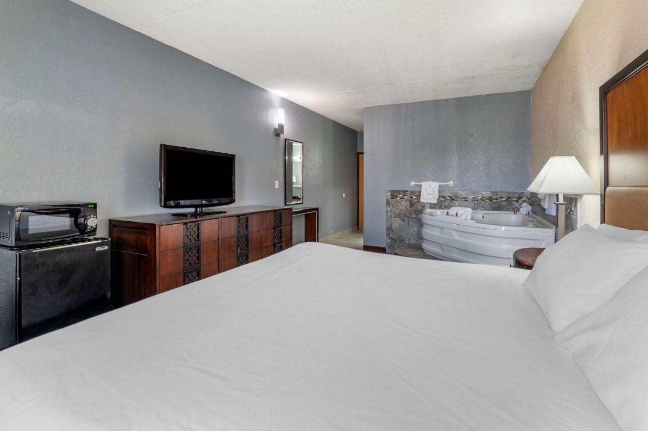 Econo Lodge Лафайетт Экстерьер фото