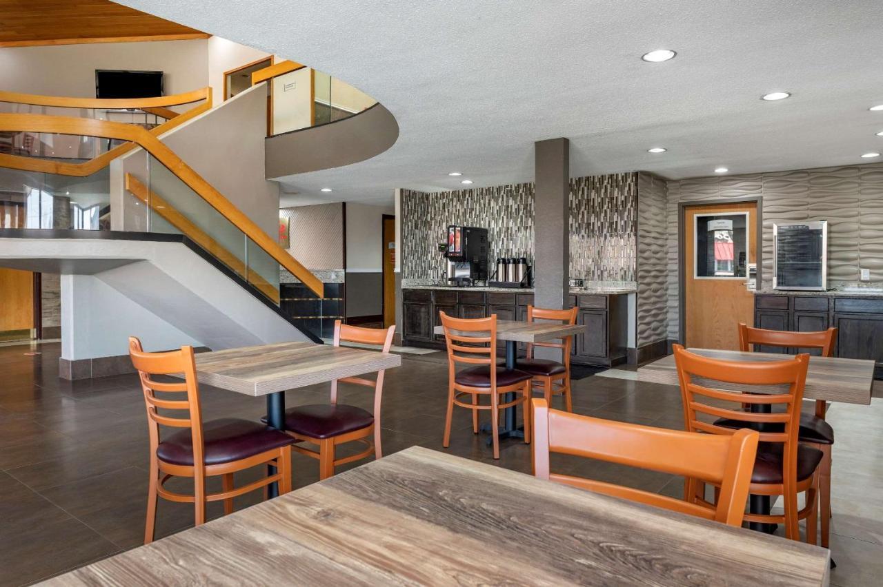 Econo Lodge Лафайетт Экстерьер фото